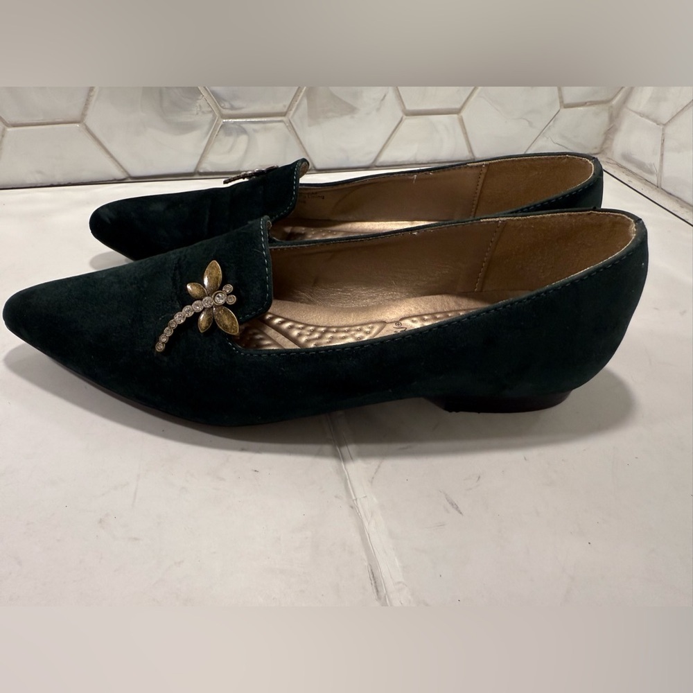 Dragonfly Bellini Dark Green Velvet Pointed Toe Flats Rhinestones Sz 6 - Picture 7 of 13